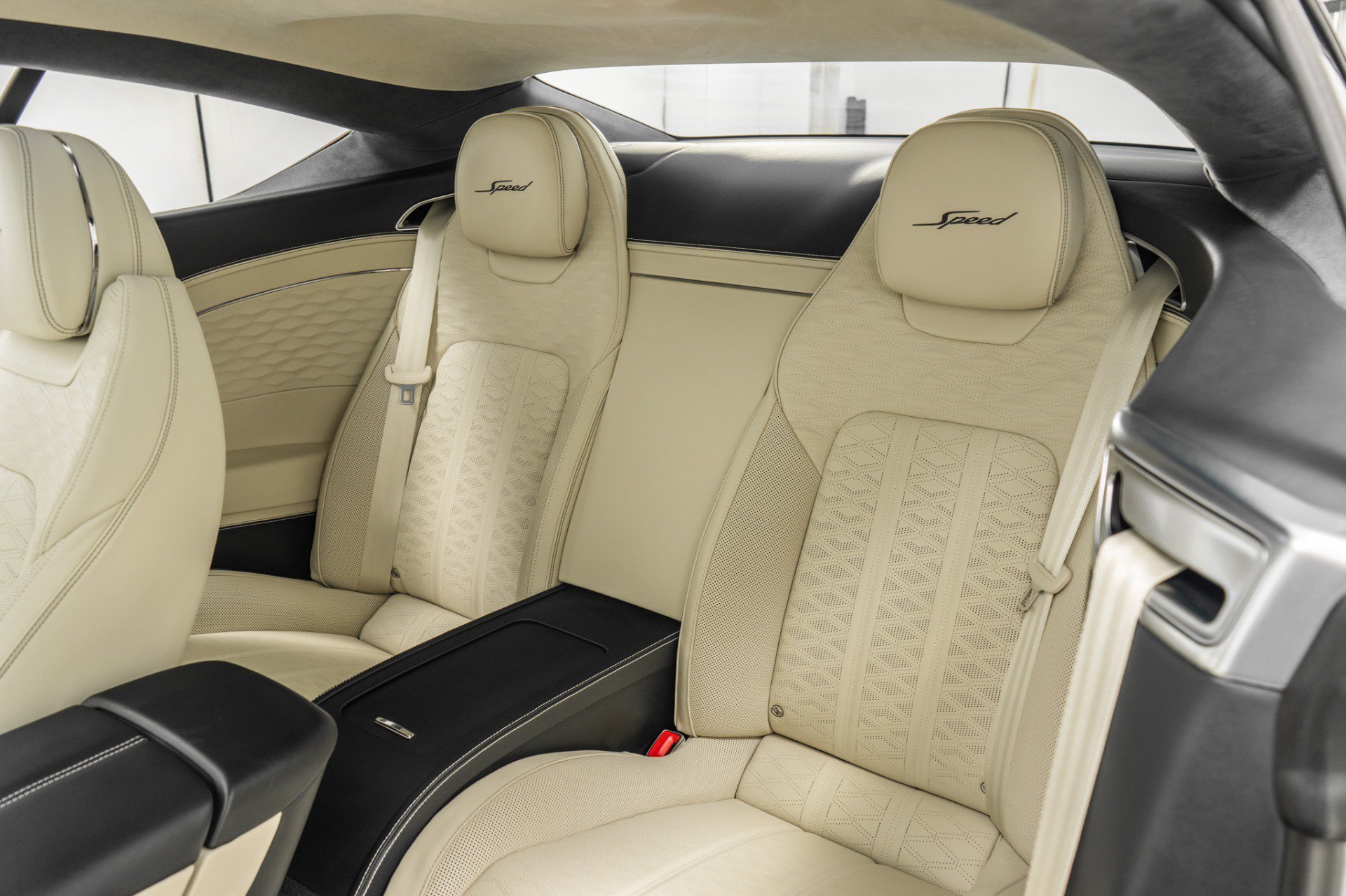 Used 2025 Bentley Continental GT Speed AWD/4WD image 16