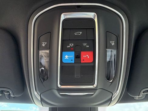 New 2026 Jeep Cherokee Limited image 24