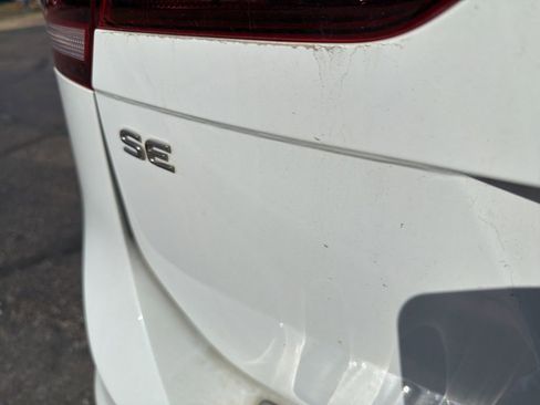 Used 2022 Volkswagen Tiguan SE image 7