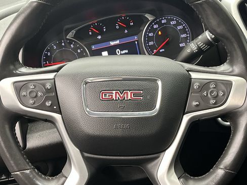 Certified 2022 GMC Terrain SLT w/ Infotainment Package II image 16