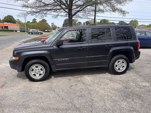 Used 2016 Jeep Patriot Sport w/ Power Value Group image 5
