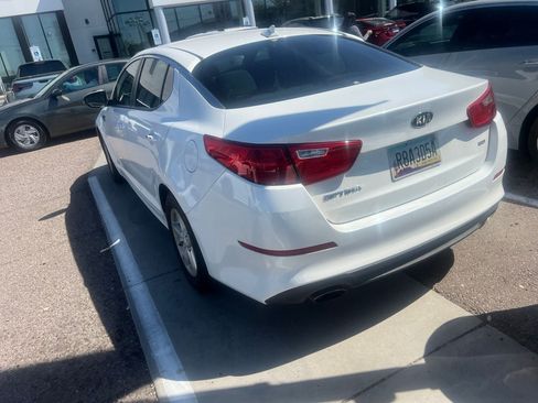 Used 2015 Kia Optima LX w/ LX Convenience Plus Package FWD image 3