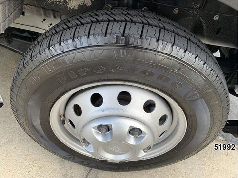 Used 2021 Ford Transit 350 XL image 17