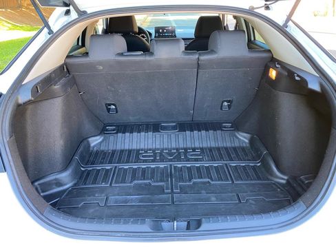 Used 2023 Honda Civic LX image 7