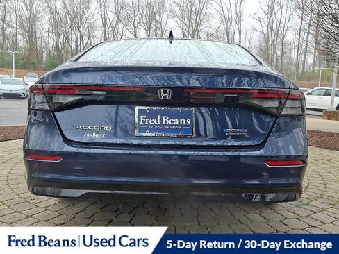 Used 2024 Honda Accord Touring image 5