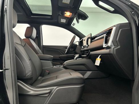 New 2026 GMC Canyon Elevation w/ Convenience Package image 28