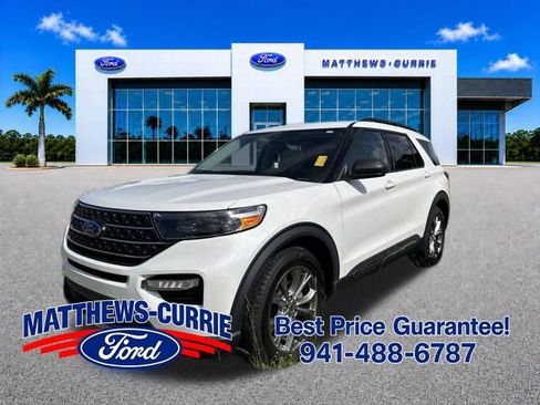 Certified 2022 Ford Explorer XLT w/ Equipment Group 202A RWD image 1