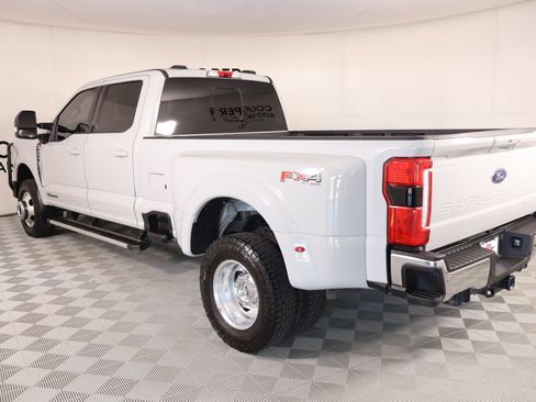 Used 2025 Ford F350 Lariat AWD/4WD image 23