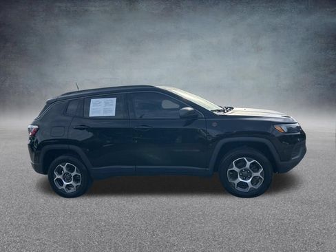 Certified 2022 Jeep Compass Trailhawk w/ Sun and Sound Group AWD/4WD image 2