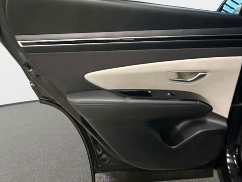 Used 2022 Hyundai Tucson SEL w/ Convenience Package image 11