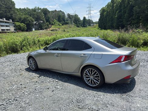 Used 2014 Lexus IS 250 w/ Navigation Package RWD image 2