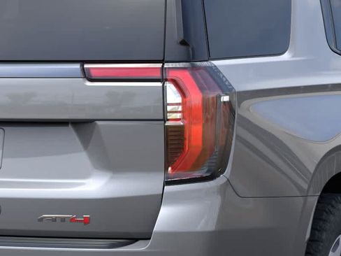 New 2026 GMC Yukon AT4 w/ LPO, Floor Liner Package AWD/4WD image 11