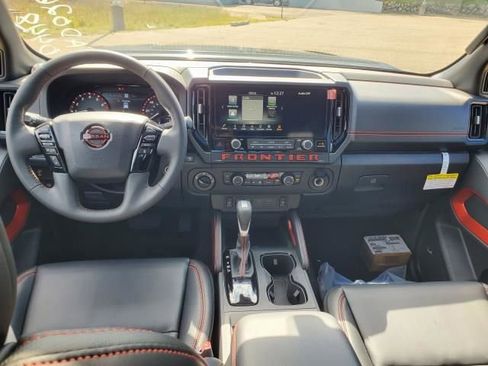New 2025 Nissan Frontier PRO-4X w/ Pro Premium Package image 10