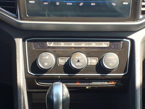 Used 2022 Volkswagen Atlas SE w/ Panoramic Sunroof Package image 17