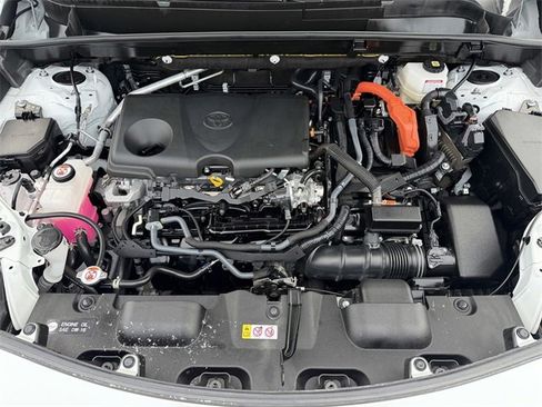 Used 2023 Toyota Venza Limited image 41