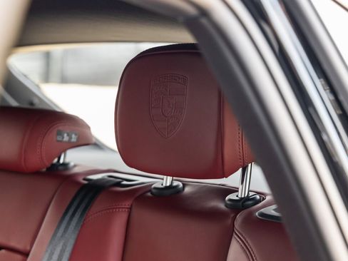 New 2025 Porsche Macan image 36