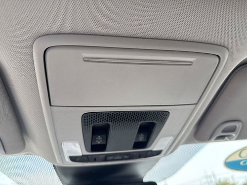 Certified 2024 Honda Pilot Elite image 37