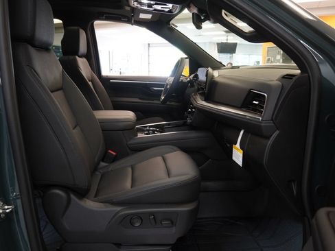New 2026 Chevrolet Tahoe Z71 w/ Comfort Package AWD/4WD image 41
