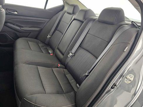 Used 2020 Nissan Altima 2.5 SV image 17