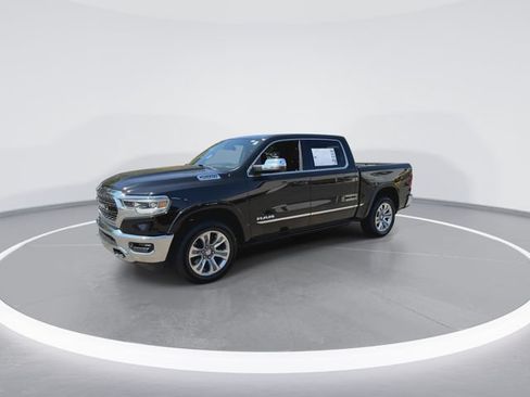 Used 2023 RAM 1500 Limited AWD/4WD image 4