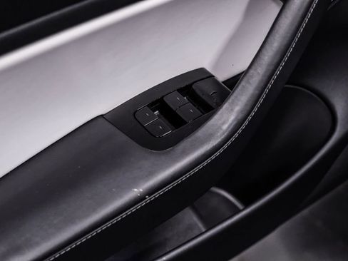 Used 2019 Tesla Model 3 Long Range AWD/4WD image 38