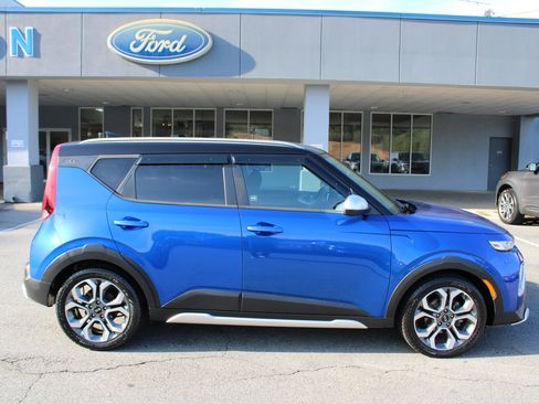 Used 2020 Kia Soul X-Line image 2