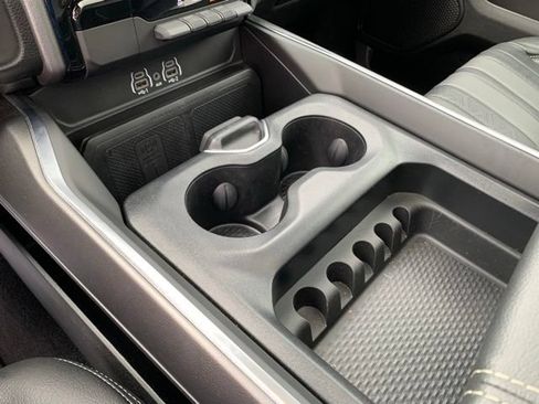 New 2025 RAM 1500 Big Horn AWD/4WD image 37