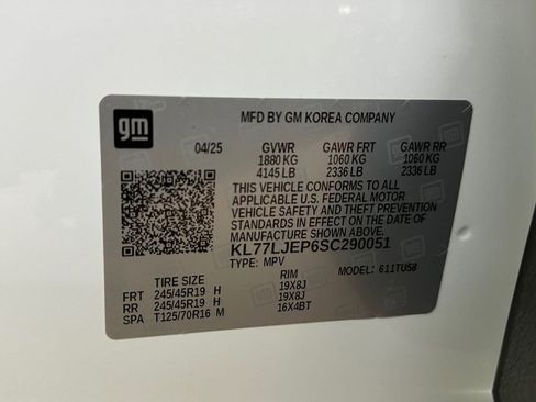 Used 2025 Chevrolet Trax RS w/ Sunroof Package FWD image 15