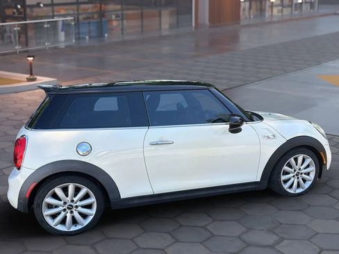 Used 2015 MINI Cooper S FWD image 11
