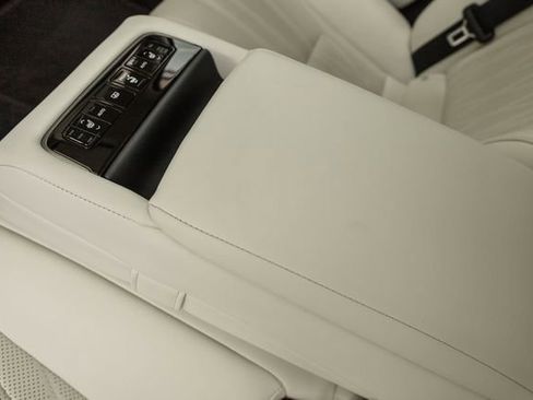 Used 2023 Lexus LS 500 image 14