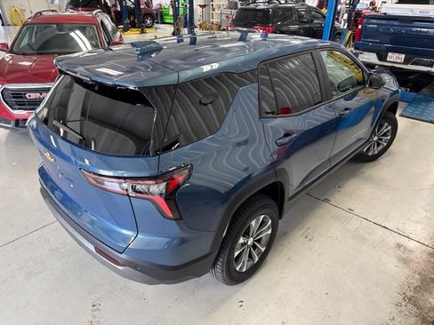 New 2026 Chevrolet Equinox LT w/ Safety and Technology Package AWD/4WD image 11