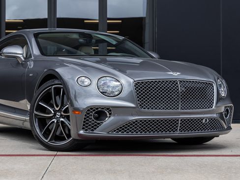 Used 2022 Bentley Continental GT image 5
