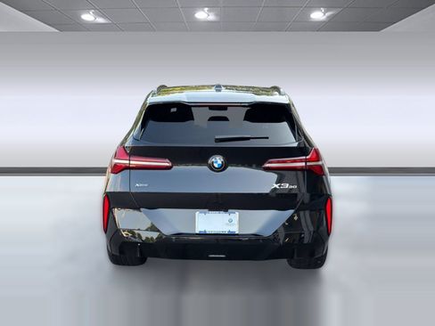 Used 2025 BMW X3 xDrive30i w/ Premium Package AWD/4WD image 10