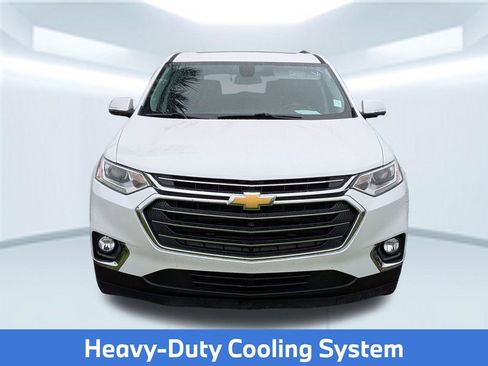 Used 2019 Chevrolet Traverse LT w/ LT Premium Package FWD image 9