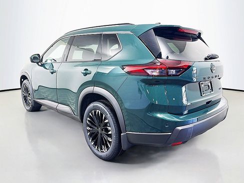 New 2026 Nissan Rogue SV image 5