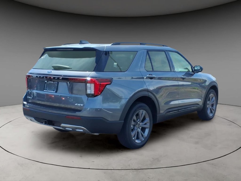 New 2026 Ford Explorer Active w/ Active Comfort Package AWD/4WD image 9