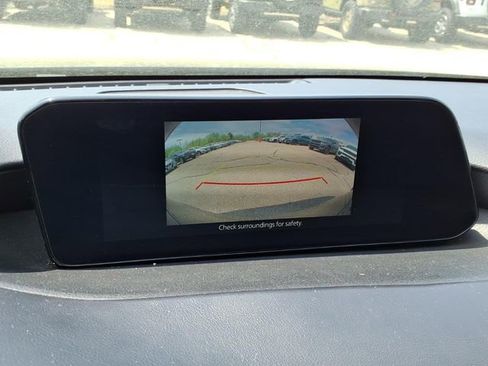 Used 2024 MAZDA MAZDA3 s FWD image 19