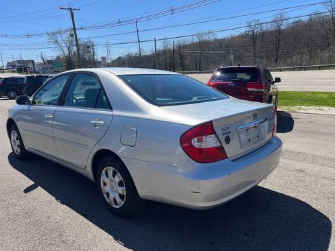 Used 2004 Toyota Camry LE image 5