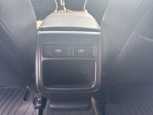 Used 2021 Honda Accord Sport image 13