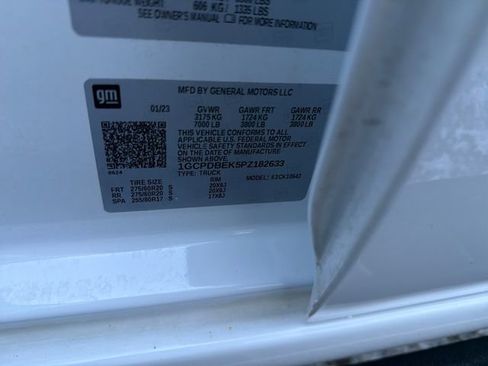 Used 2023 Chevrolet Silverado 1500 Custom image 33