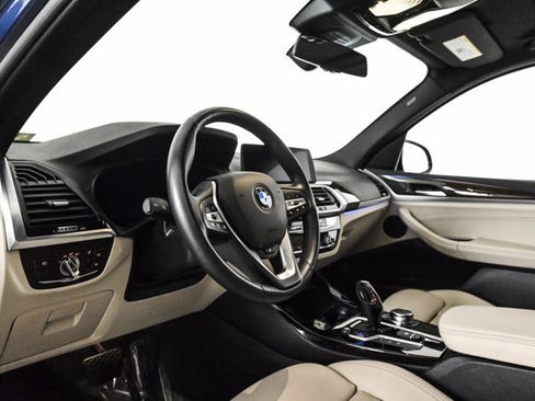 Used 2021 BMW X3 xDrive30e w/ Premium Package image 10