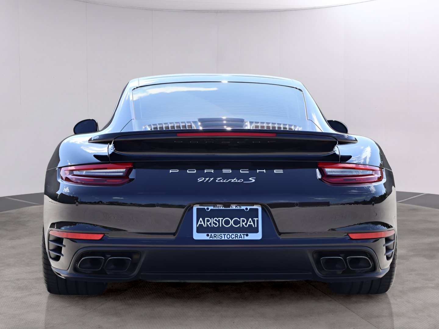 Used 2019 Porsche 911 Turbo S AWD/4WD image 7