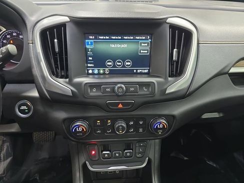 Used 2019 GMC Terrain SLE w/ Driver Convenience Package image 19
