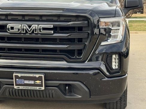Used 2022 GMC Sierra 1500 Elevation w/ Preferred Package image 10