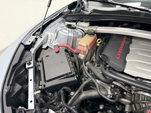Used 2017 Chevrolet Camaro SS RWD image 38