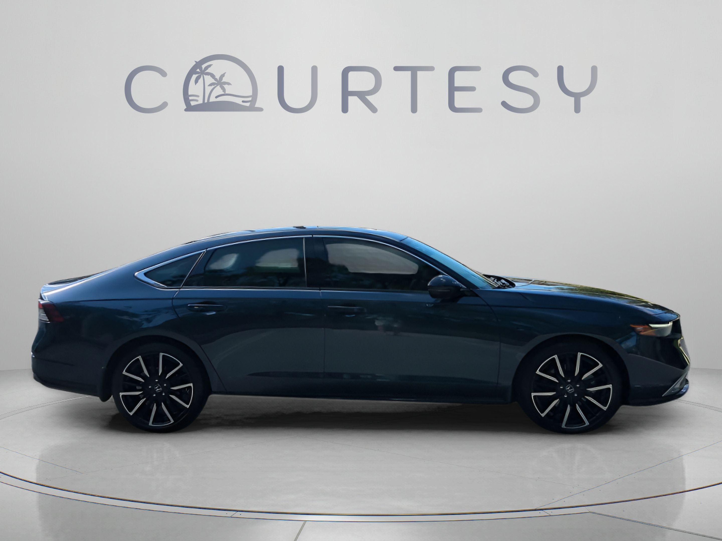 Used 2026 Honda Accord Touring image 8