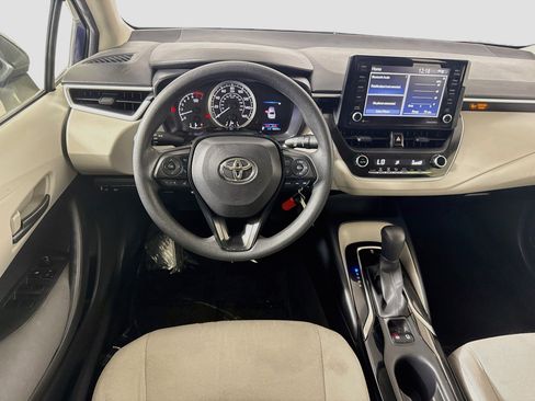 Used 2022 Toyota Corolla LE FWD image 17
