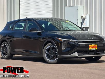 New 2026 Kia K4 EX