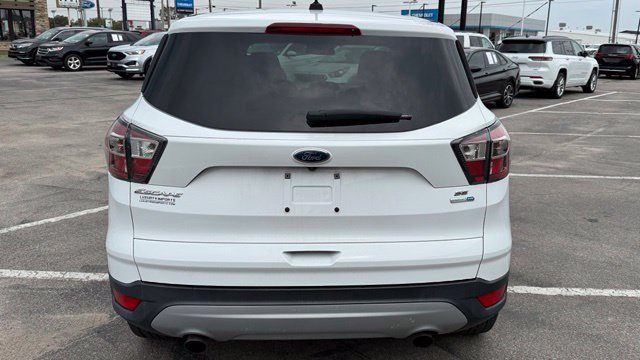 Used 2017 Ford Escape SE AWD/4WD image 5