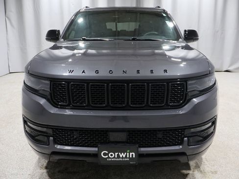 Used 2023 Jeep Wagoneer Series II image 6